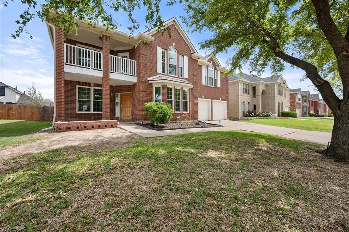 Photo de la propriété:  708 Crockett Drive  TX 76063 