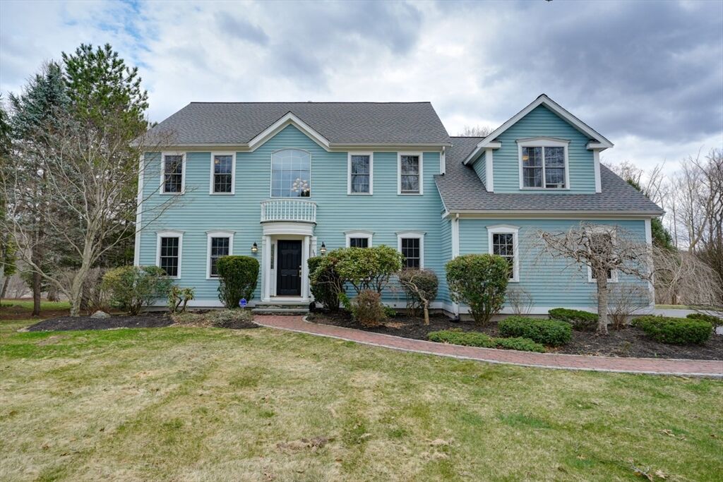 Property Photo:  390 Hudson St  MA 01532 