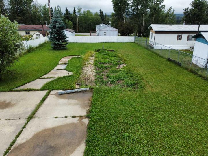 Property Photo: 509 3 Ave Avenue AB T0H 1P0