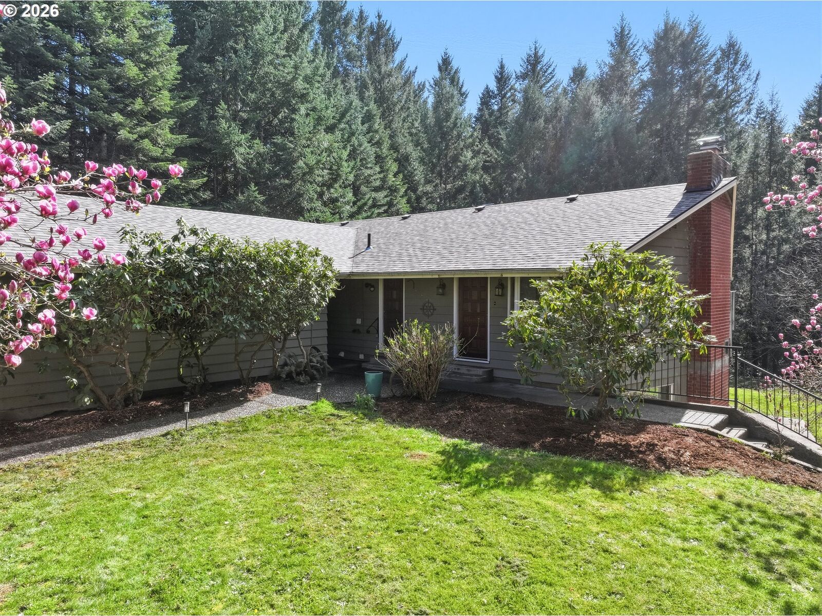 Property Photo:  392 Baker Rd  WA 98648 