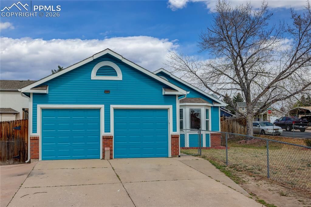 Property Photo:  4770 Spacewalk Way  CO 80916 