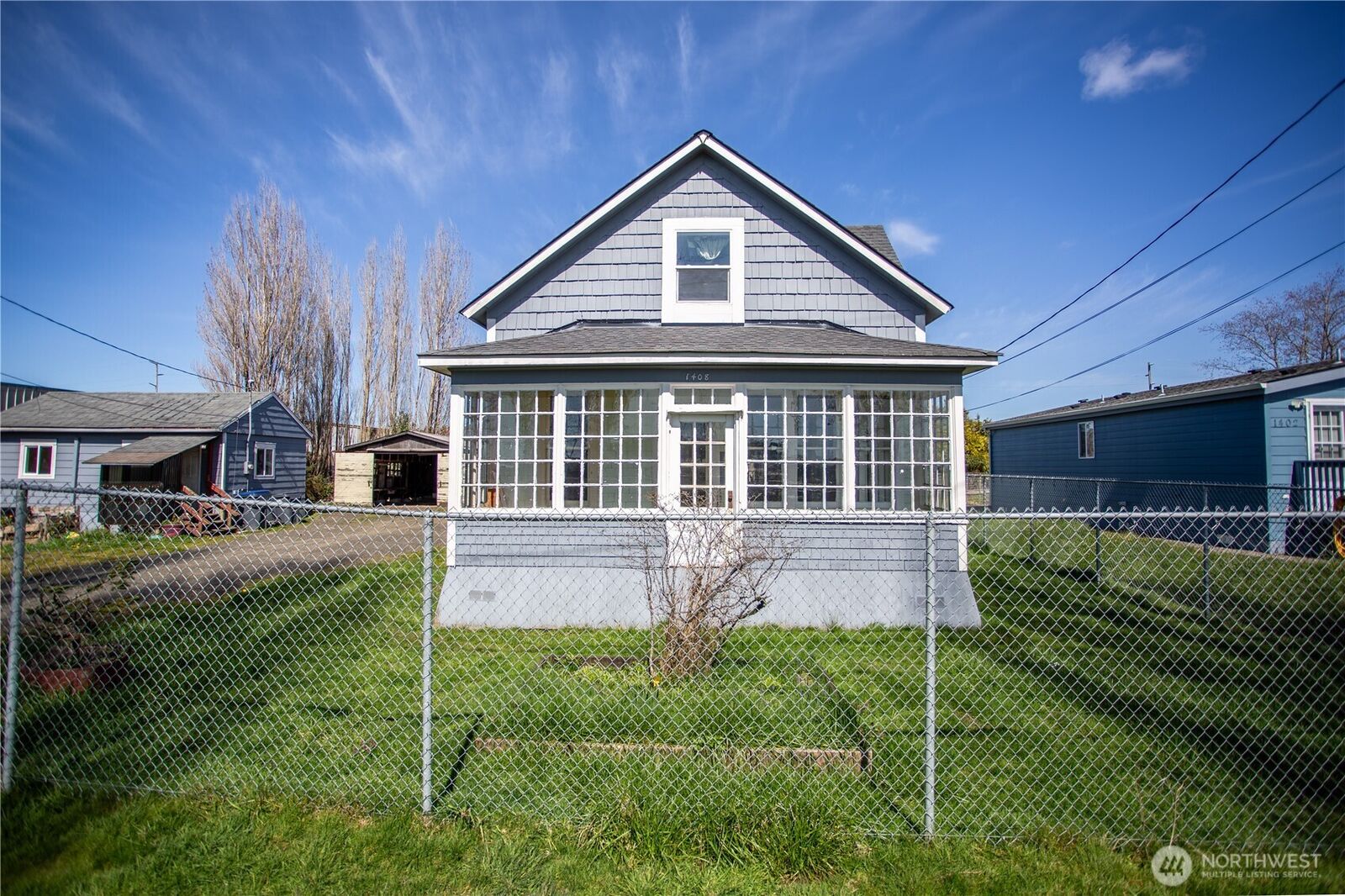 Property Photo: 1408 1412 Hood Street WA 98520