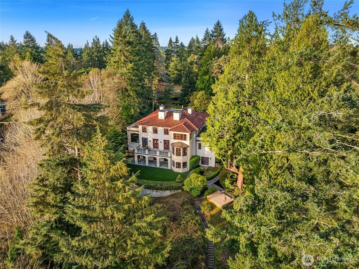 Property Photo:  8010  Grand Avenue NE  WA 98110 