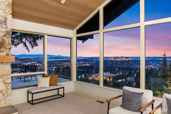 Property Photo:  14108 SE 44th Street  WA 98006 