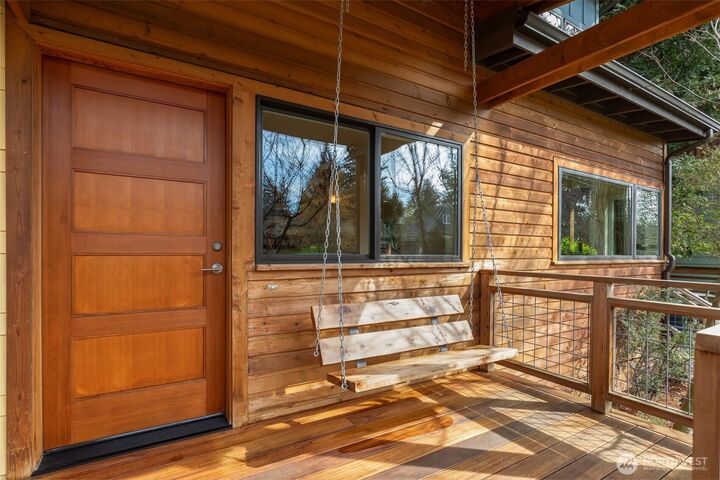 Property Photo:  8049  44th Avenue NE  WA 98115 