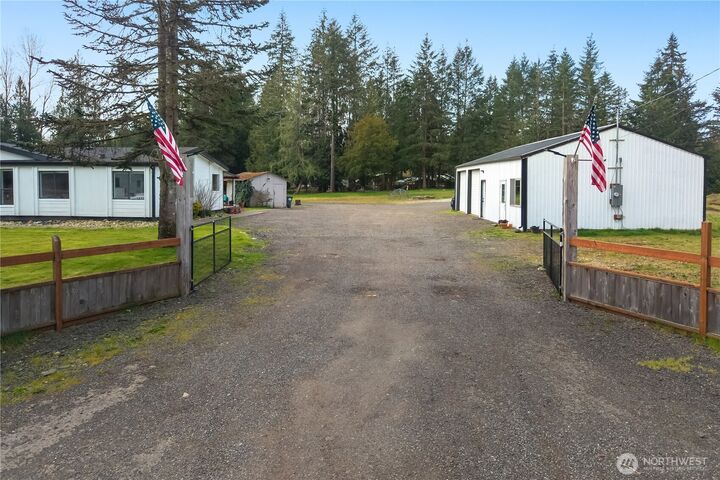 Property Photo:  12515  Waddell Creek Road SW  WA 98512 