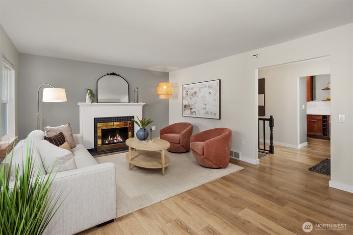Property Photo:  7710  32nd Avenue NE  WA 98115 