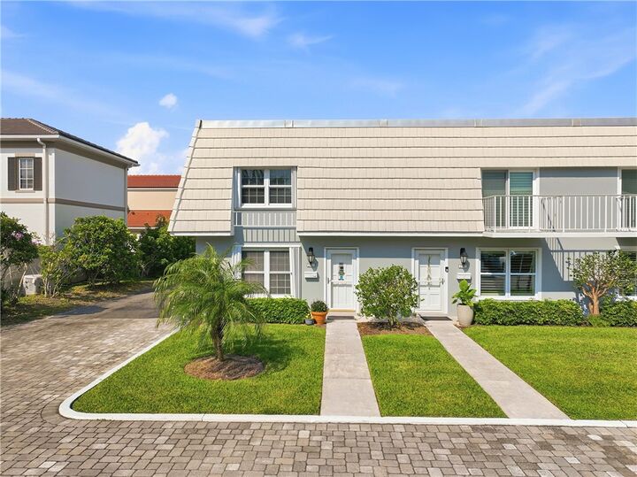Property Photo: 2701 Ocean Drive 1A FL 32963