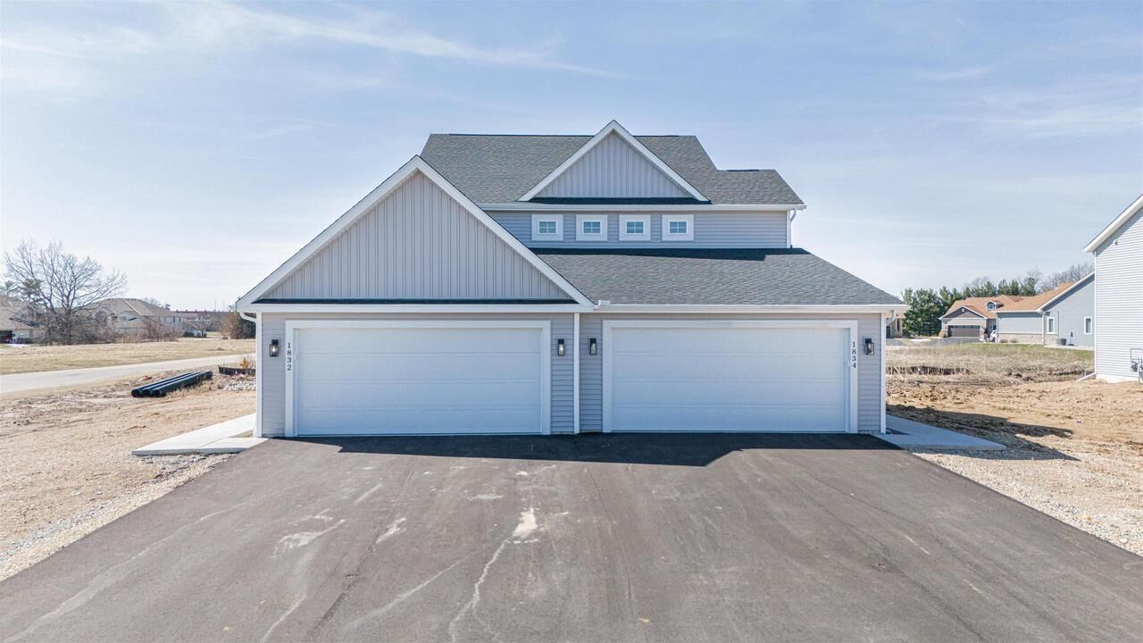 Property Photo: 1832-1834 West Kyle Circle WI 53511