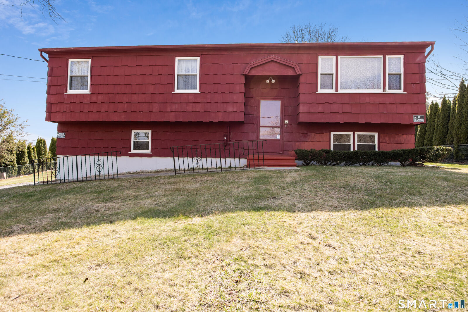 Property Photo:  5 Cornwell Road  CT 06492 
