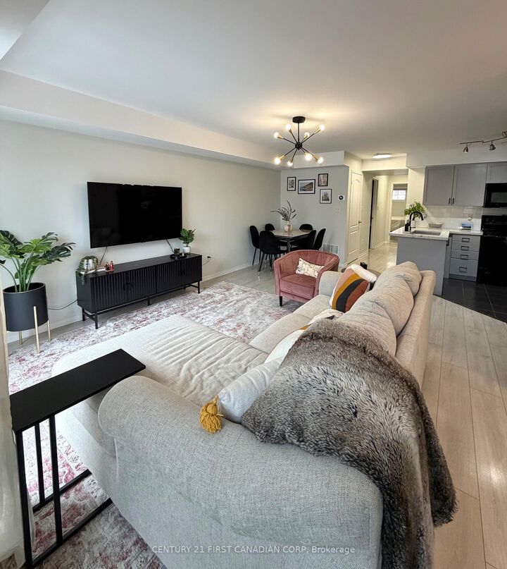 Photo de la propriété: 35 Hays Boulevard 2 ON L6H 0J1