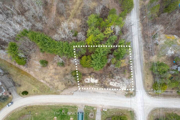 Property Photo:  Lot 10 Devlin Crescent  ON  