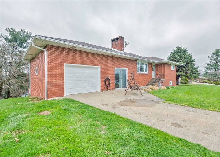 Property Photo: 20 Samuel Dr PA 15301