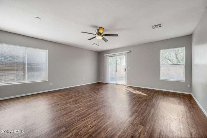 Property Photo:  2895 E Mineral Park Road  AZ 85143 