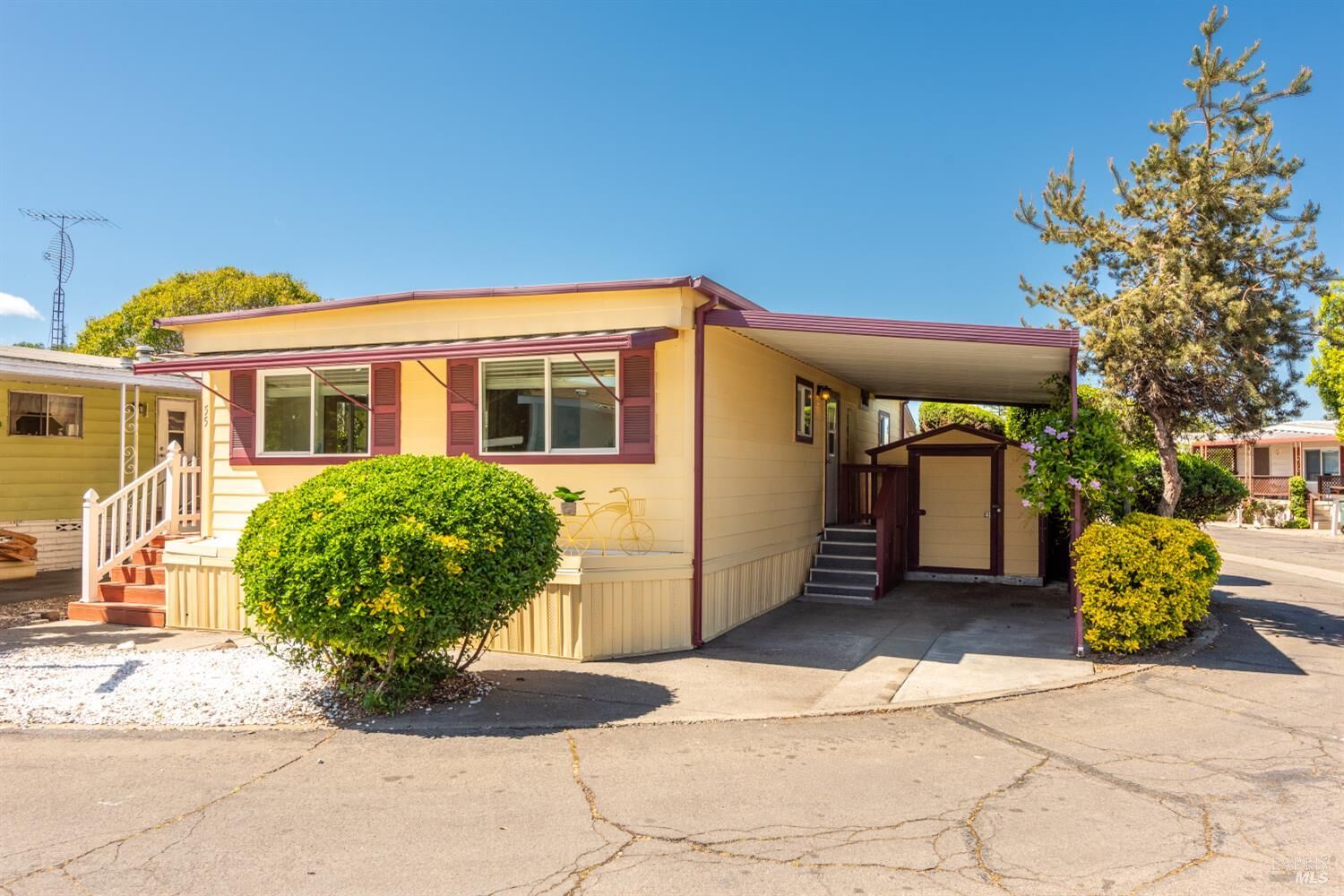 Property Photo: 55 Wayside Drive CA 95407