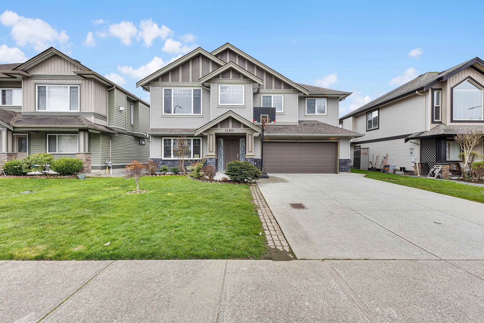 Property Photo: 32460 Mitchell Avenue BC V4S 0B2