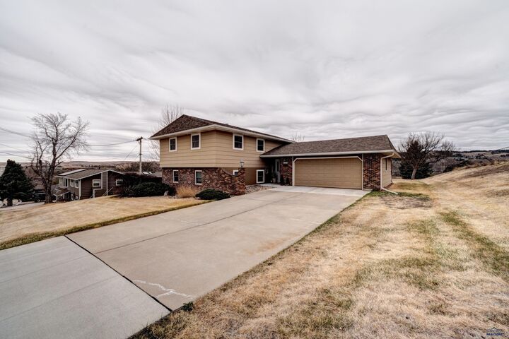 Property Photo:  3609 Parkview Dr  SD 57701 