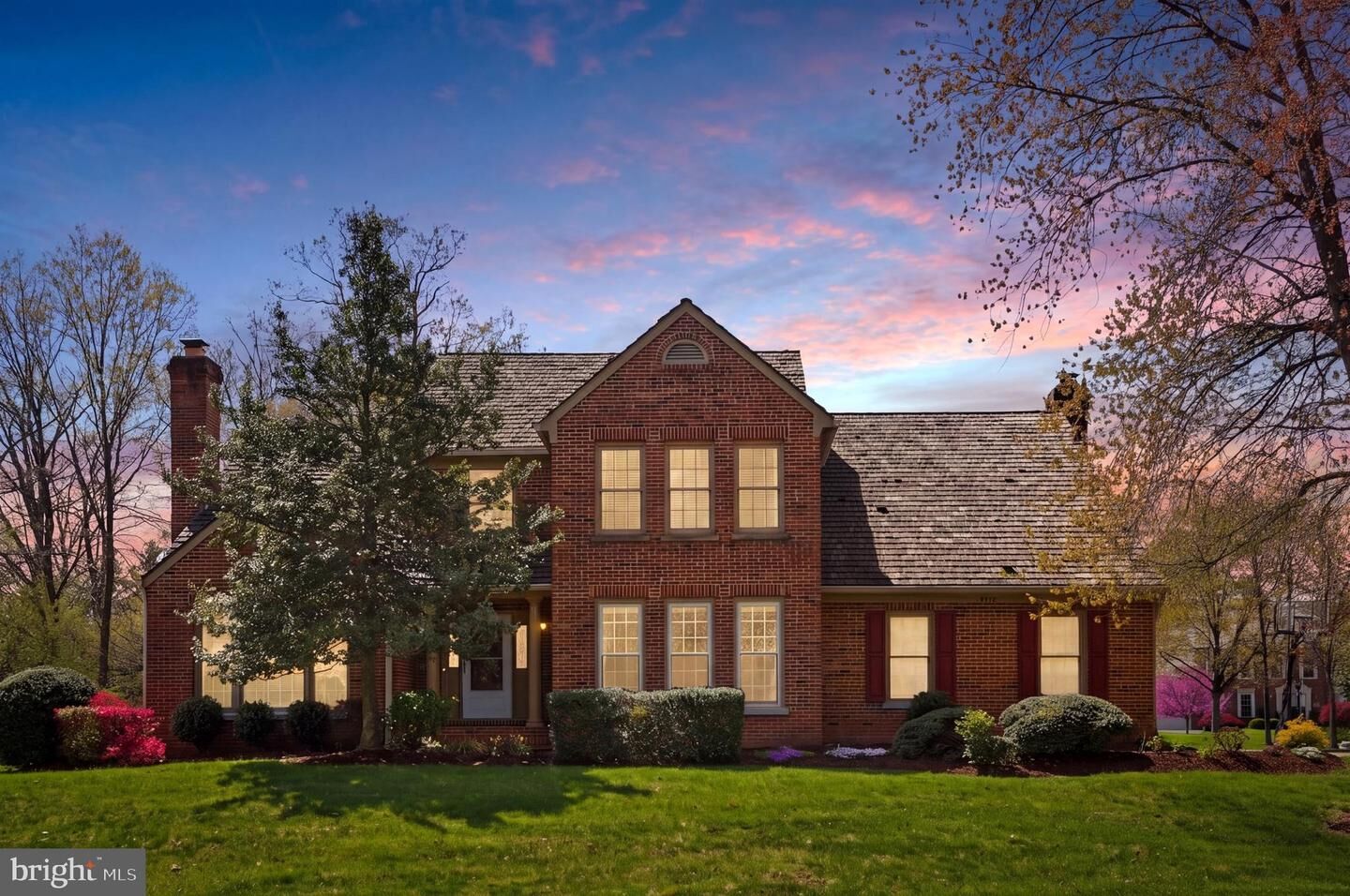 Property Photo:  12903 Oak Lawn Place  VA 20171 