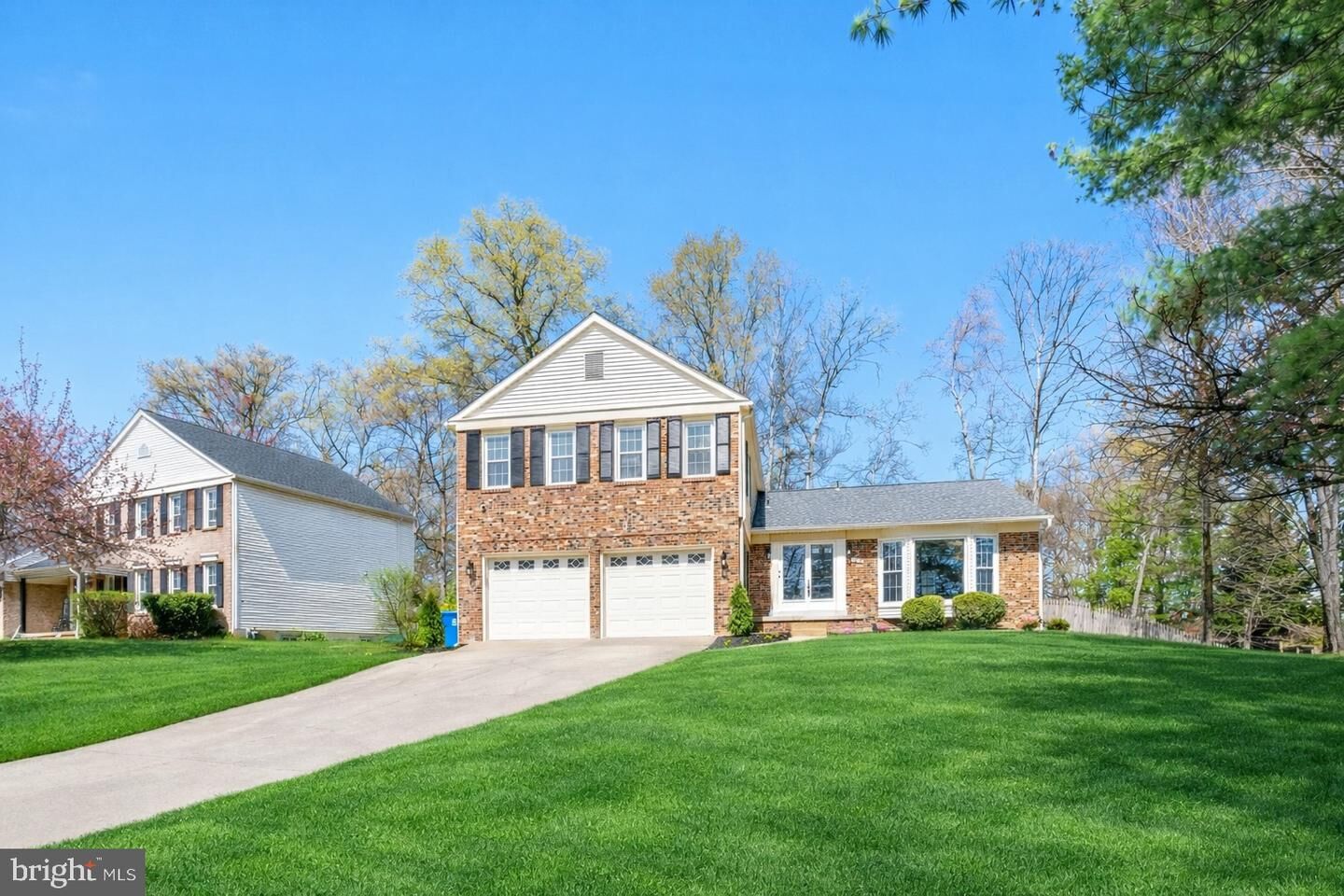 Property Photo:  7800 Richfield Road  VA 22153 