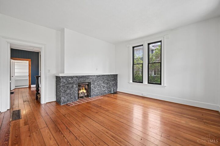 Property Photo: 24 E Sharon Road OH 45246