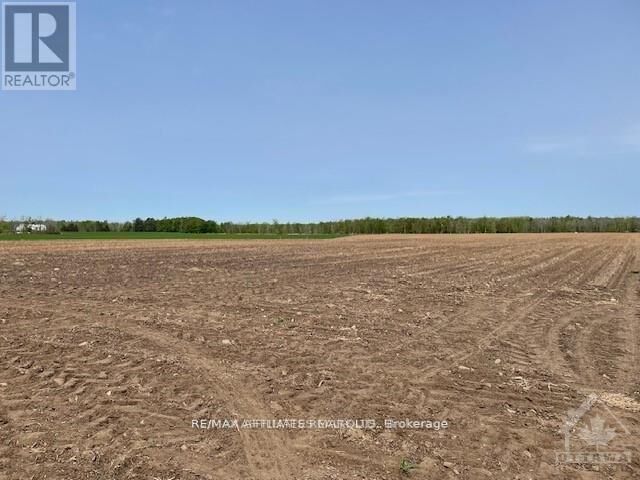 Property Photo:  505 Bennett Road  ON K0G 1J0 