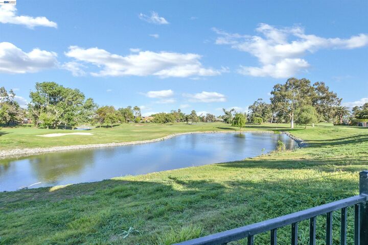 Property Photo:  1001 Saint Andrews Dr  CA 94505 