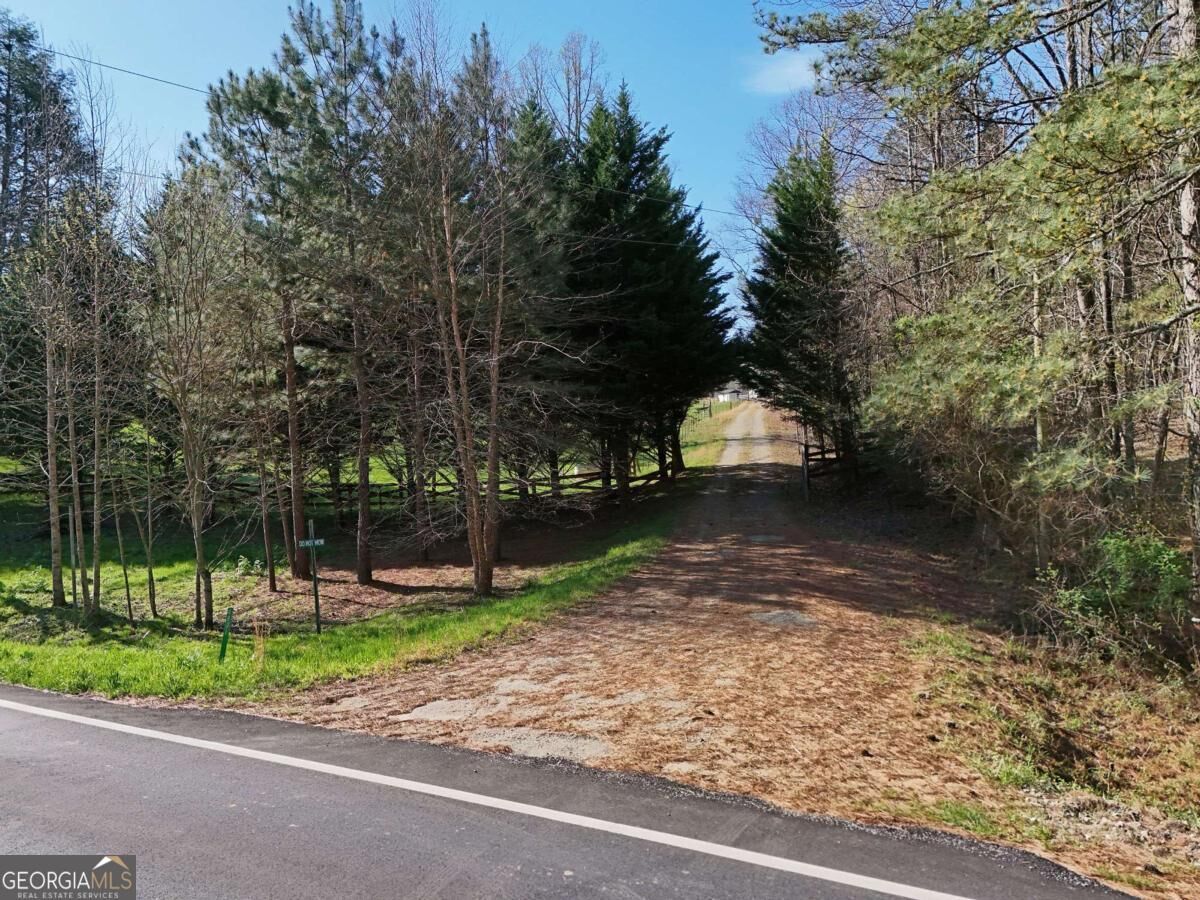 Property Photo: 4801 Pat Colwell Road GA 30512