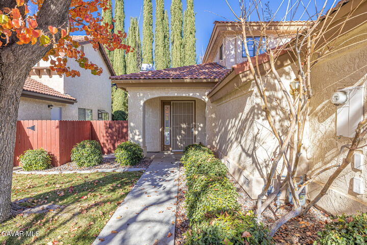Property Photo:  2839 Dartmouth Drive  CA 93536 