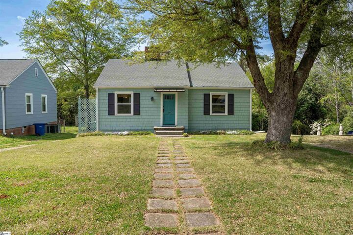 Property Photo:  114 White Oak Street  SC 29301 