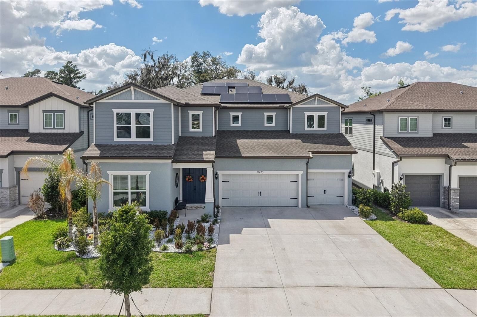 Property Photo: 11473 Owasee Trails Place FL 33569