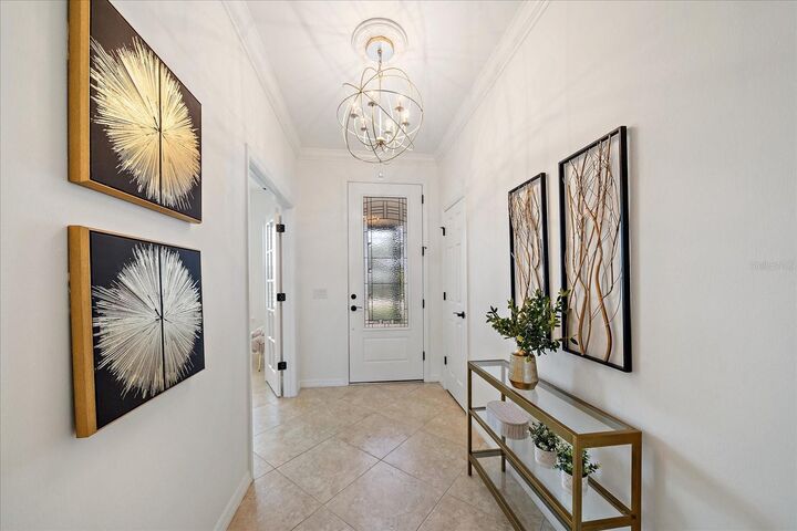 Property Photo: 6713 Chester Trail FL 34202