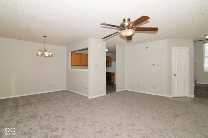Property Photo: 2812 Redland Lane IN 46217