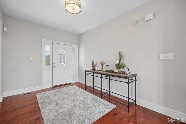 Property Photo:  3027 Windsor Point Drive  MO 63129 