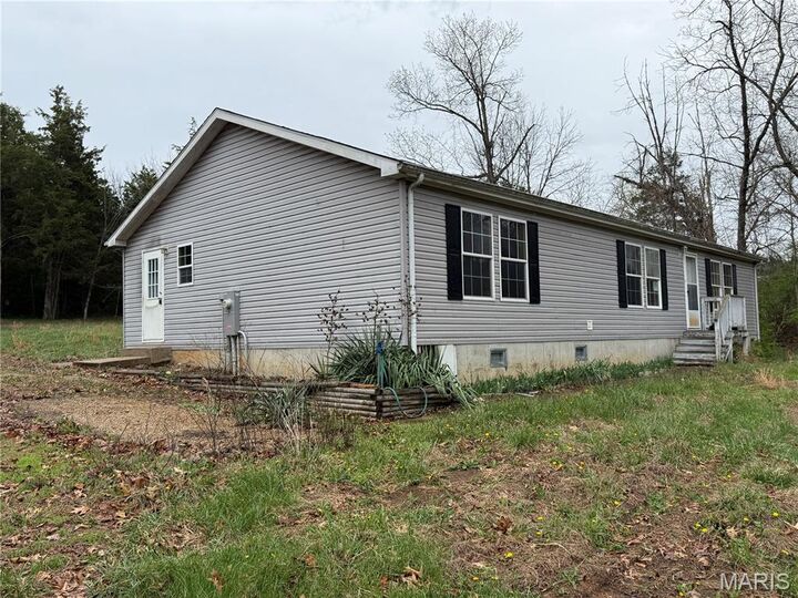 Property Photo:  3908 Flucom Road  MO 63020 