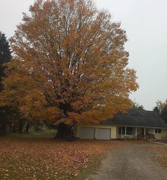 Property Photo: 371 N Stiles Road MI 49431