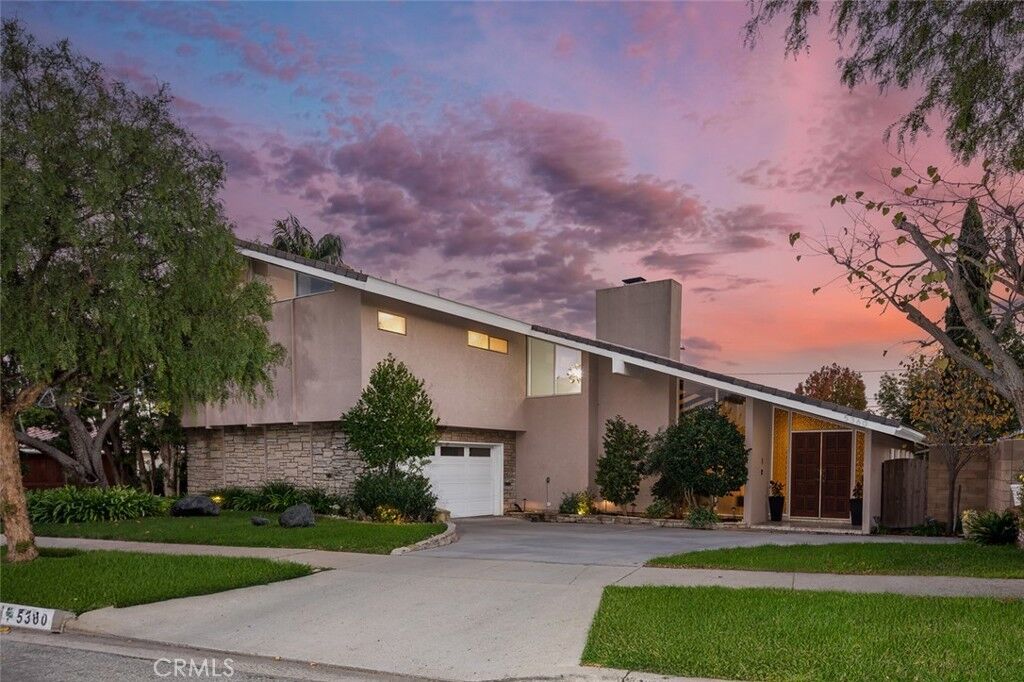 Property Photo: 5360 E El Jardin Street CA 90815