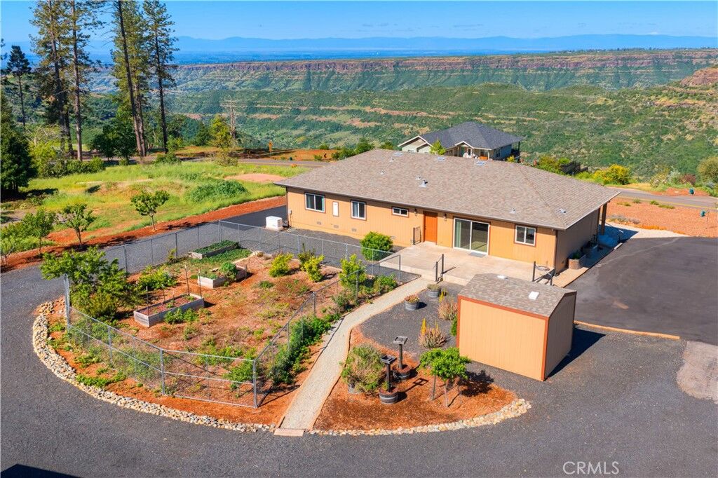 Property Photo: 6092 Cliff Drive CA 95969