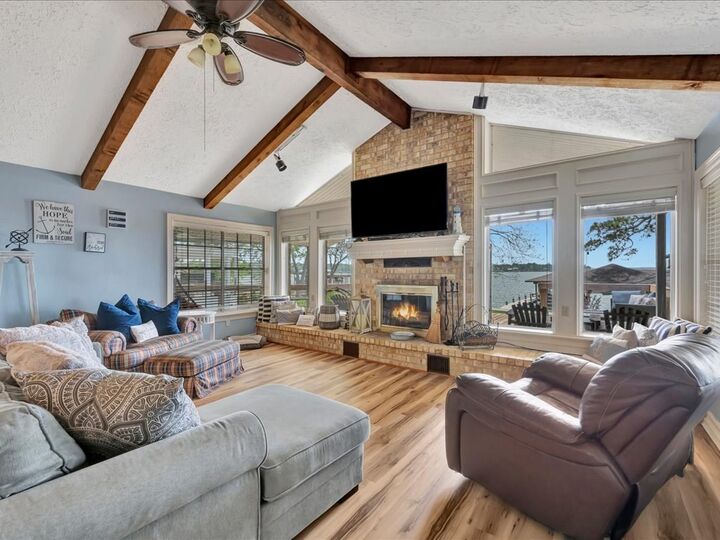 Property Photo:  115 Harbor Addition  TX 77351 