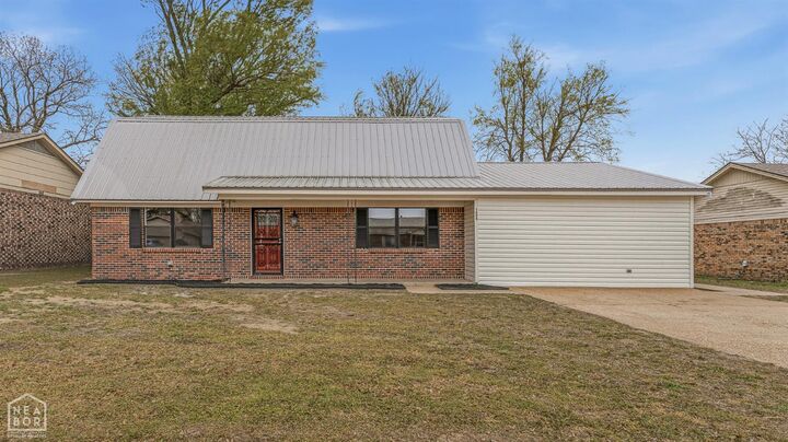 Property Photo: 1404 Normandy Lane AR 72315
