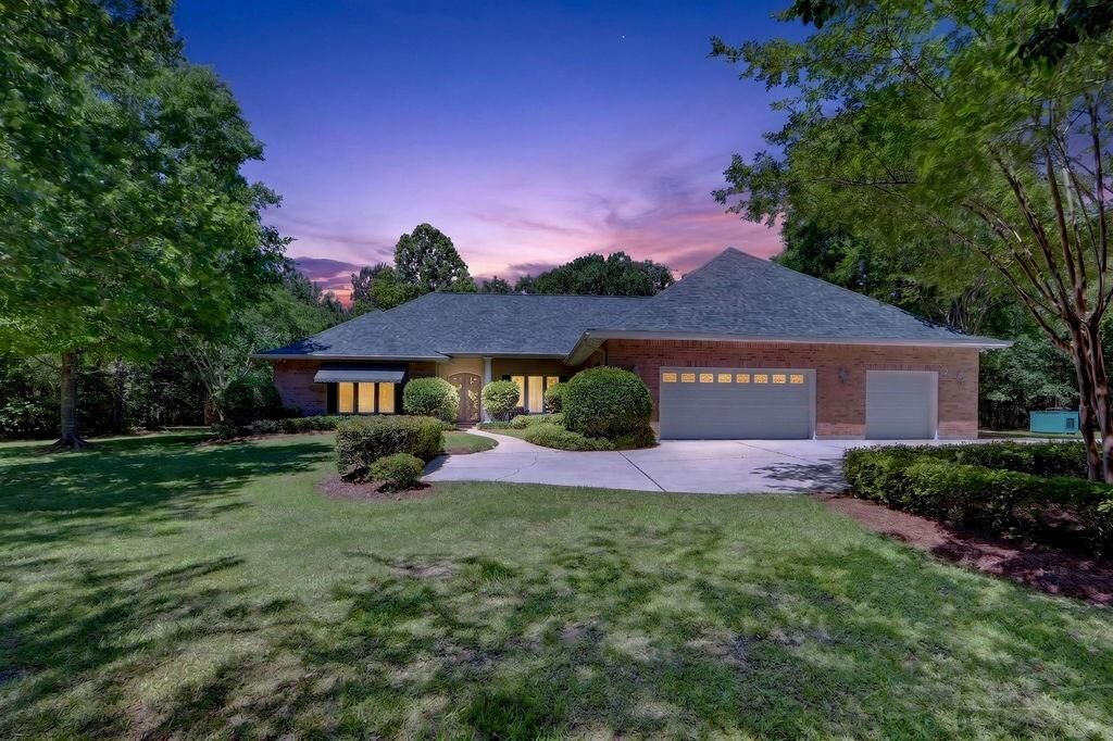 Property Photo:  209 Normandy Drive  LA 70437 