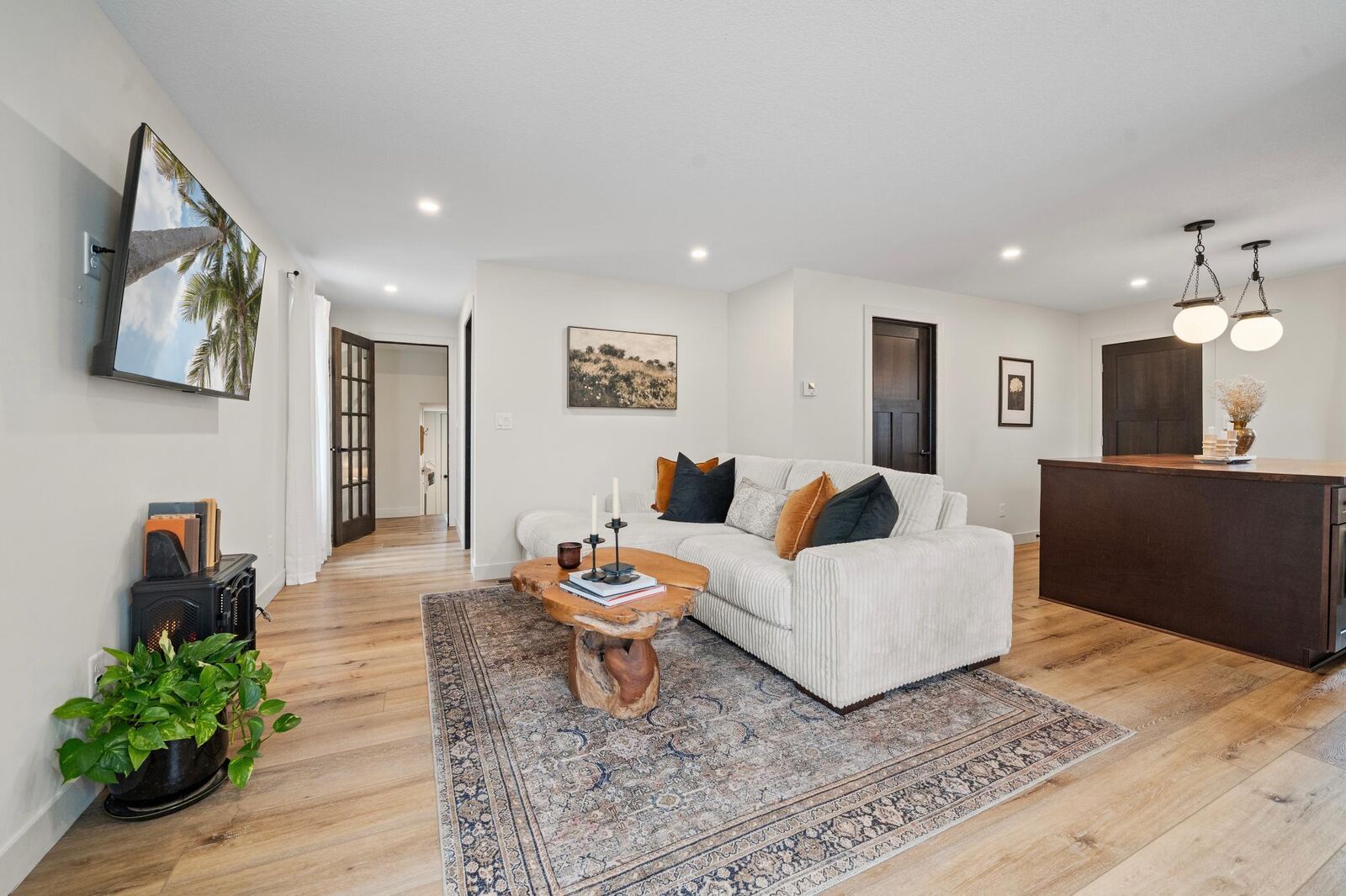 Property Photo: 617 10th Avenue W MN 56308