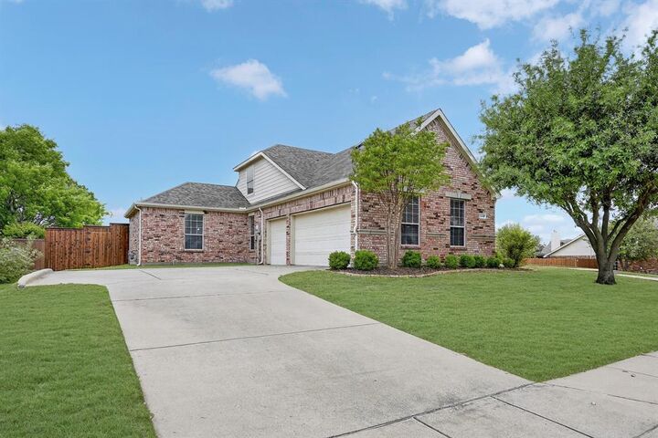 Property Photo:  1240 Millers Creek Drive  TX 75078 