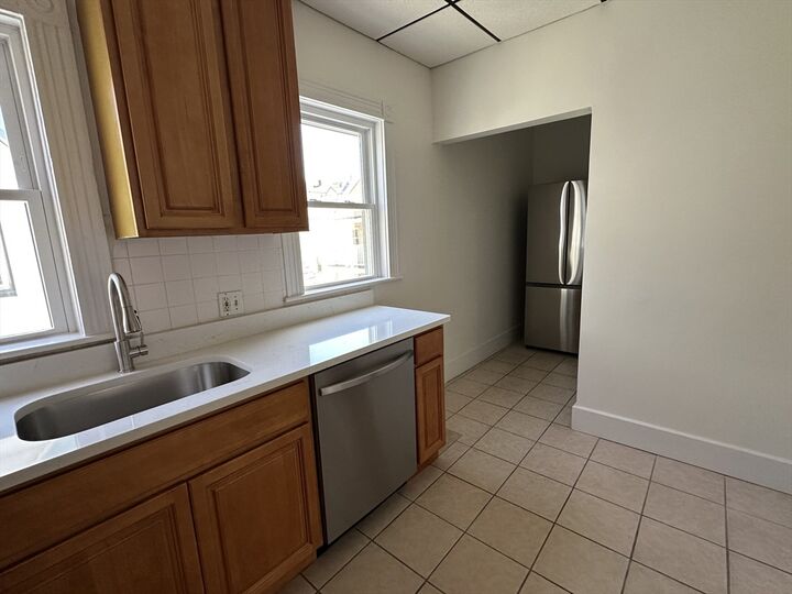 Property Photo:  23 Tower St 3  MA 02130 
