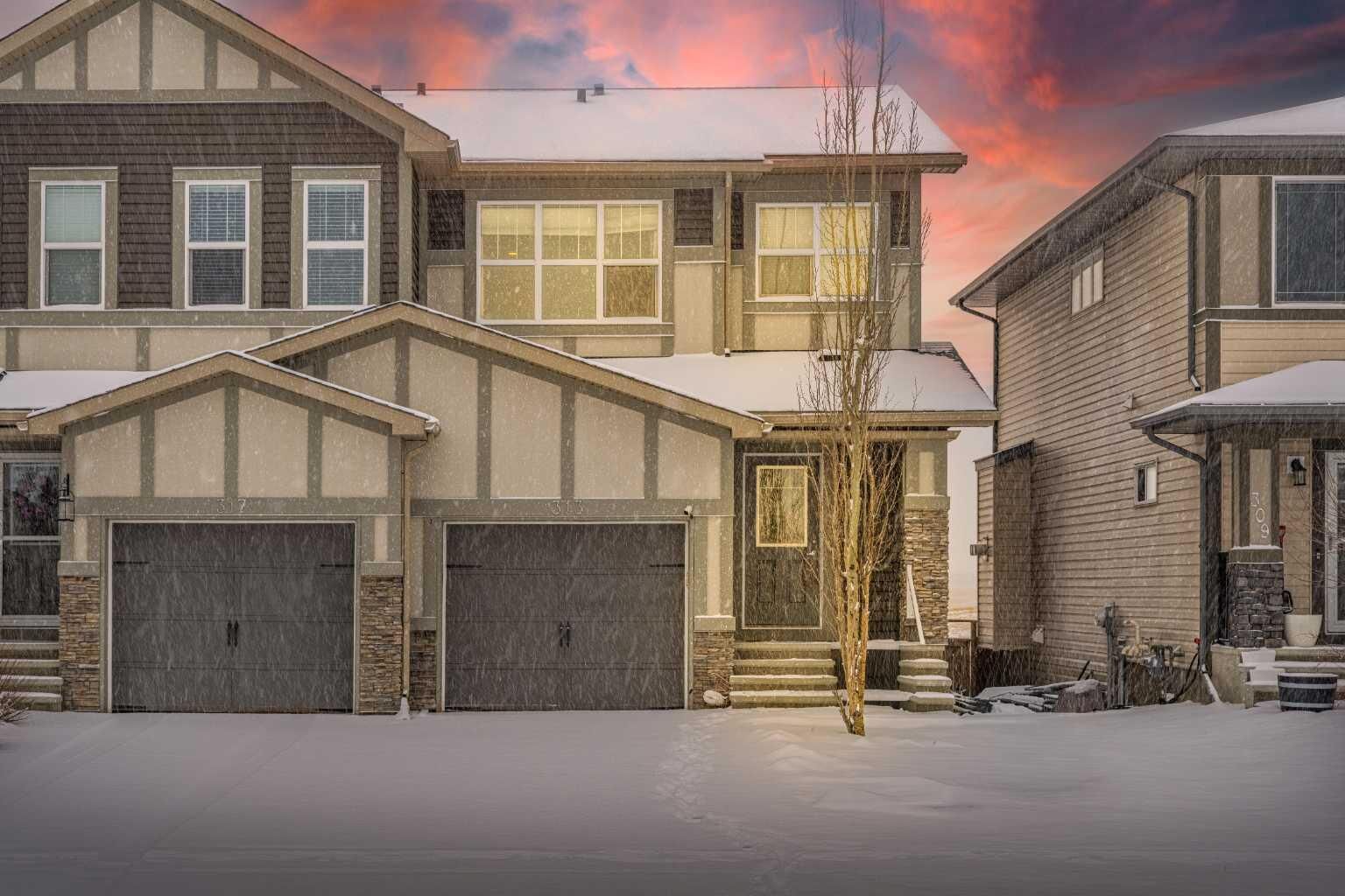 Property Photo: 313 Hillcrest Road SW AB T4B 4K1