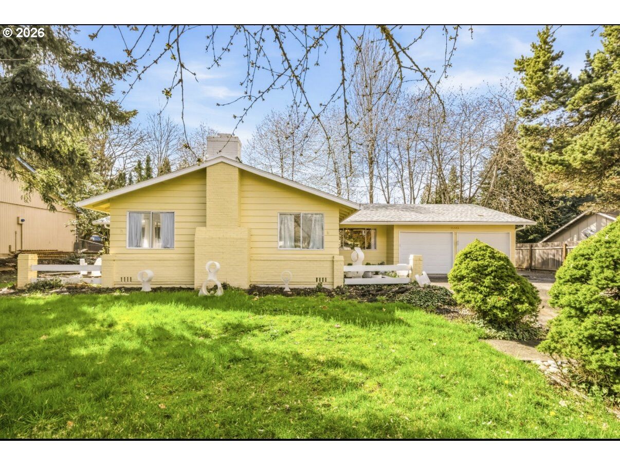Property Photo:  11722 NW 9th Ave  WA 98685 