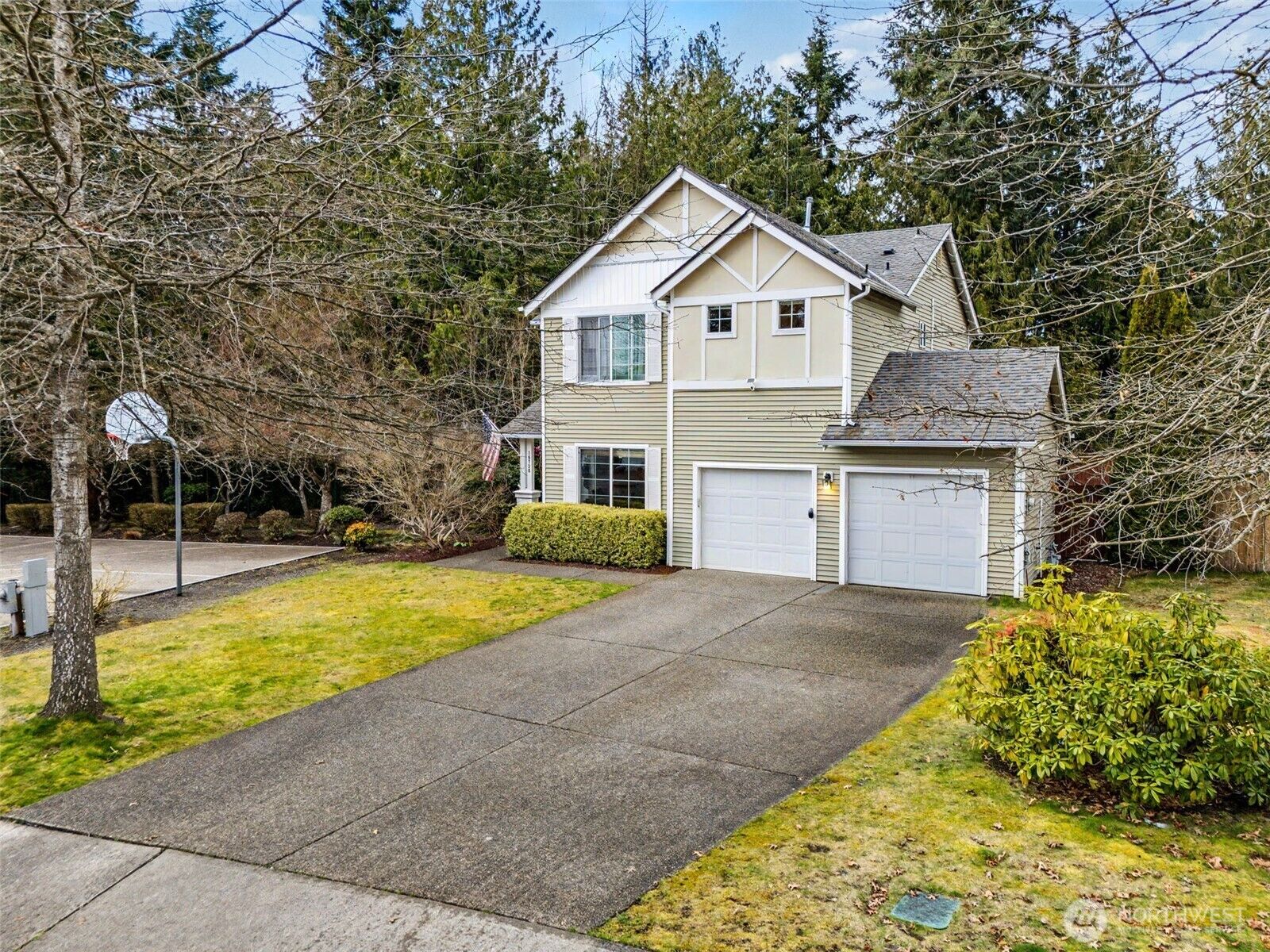 Property Photo: 19736 99 Street Ct E WA 98391
