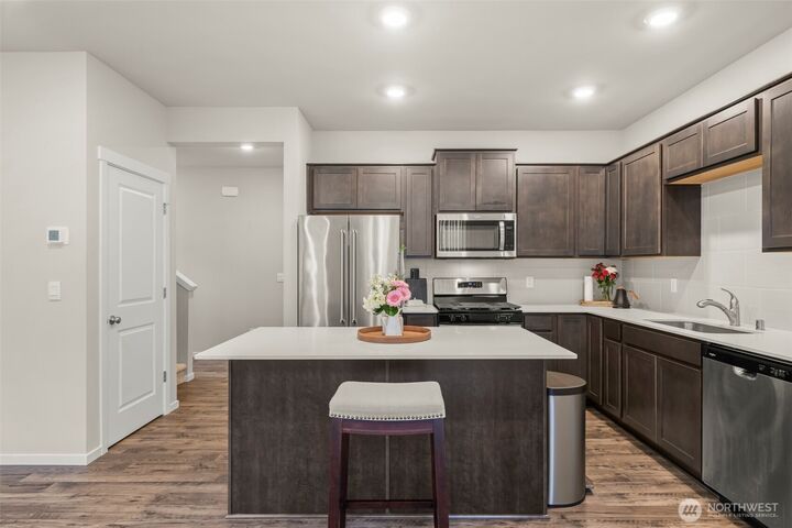 Property Photo:  731 NE Cabot Lane  WA 98311 