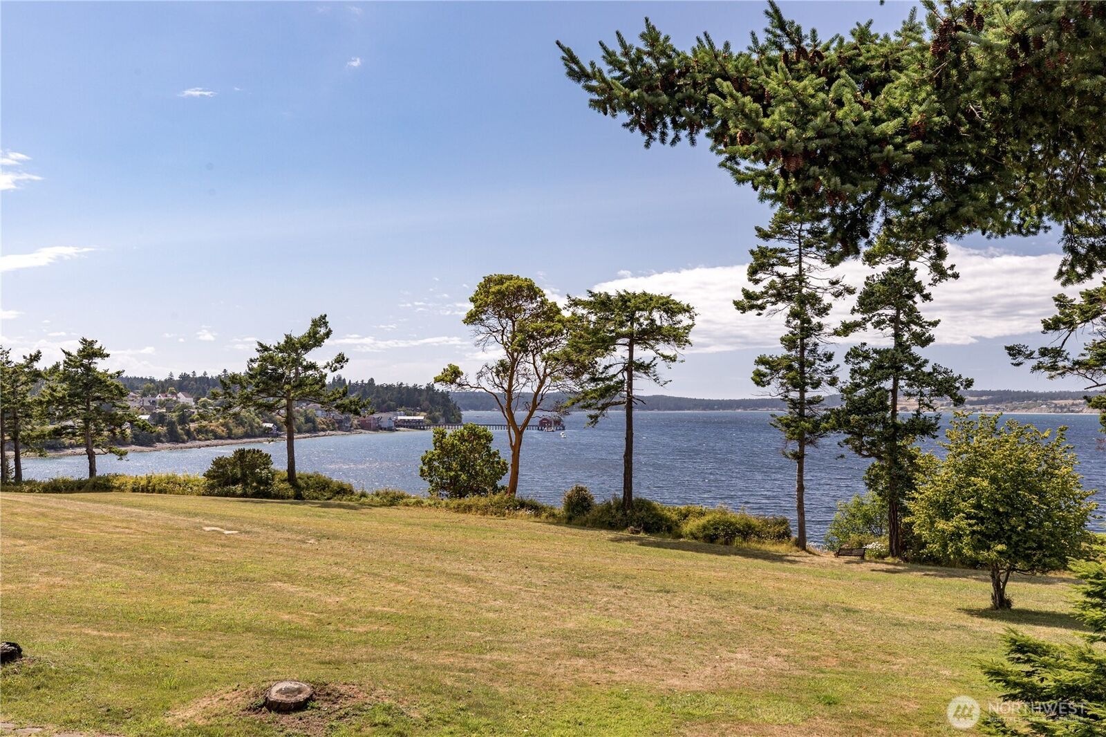 Property Photo:  1204  Leisure Street  WA 98239 