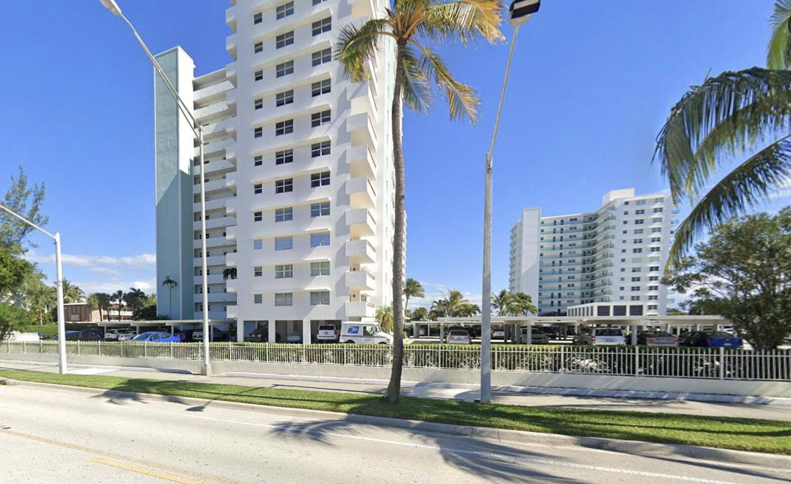 Property Photo:  1630 N Ocean Boulevard 215  FL 33062 