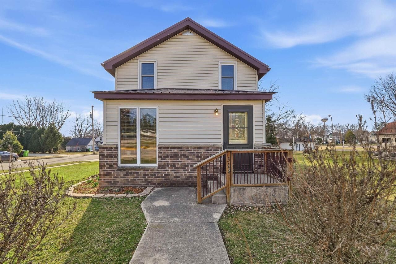 Property Photo: 313 S Depot Street WI 53933